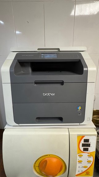 Brother DCP-9015CDW Láser Color Multifunción