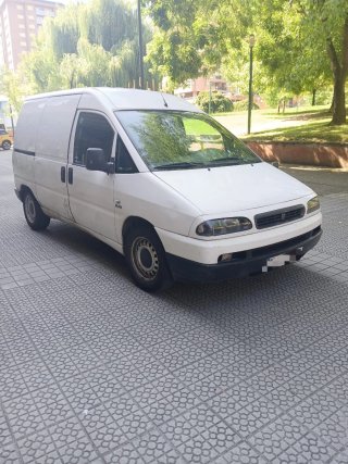 FIAT escudo 2003
