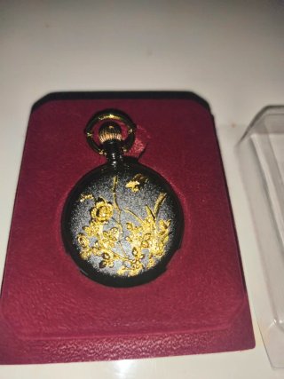Reloj de bolsillo negro