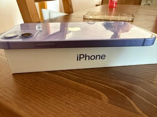 iPhone 12 256GB Morado