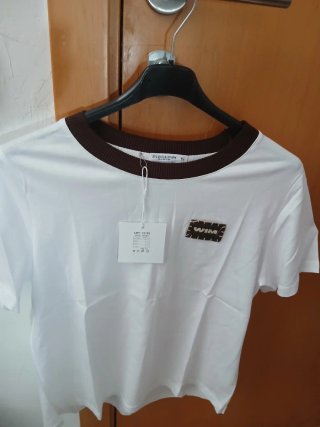 Camiseta blanca negra rosaStudio Eleven logo nueva