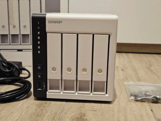 NAS QNAP TS-433 4GB