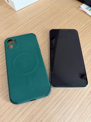 iPhone 11 Apple