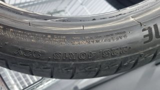 Neumaticos Bridgestone 225 40 R18 92Y