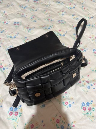 Bolso Guess Negro Tejido