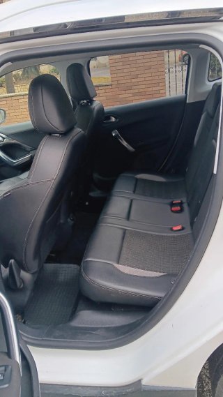 Peugeot 2008 2013