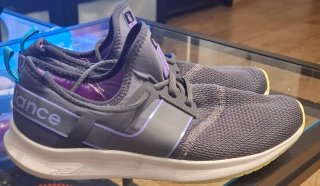 Lote 3 pares zapatillas New Balance y Adidas