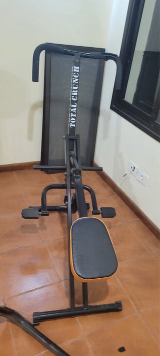 Máquina Total Crunch Ejercicio