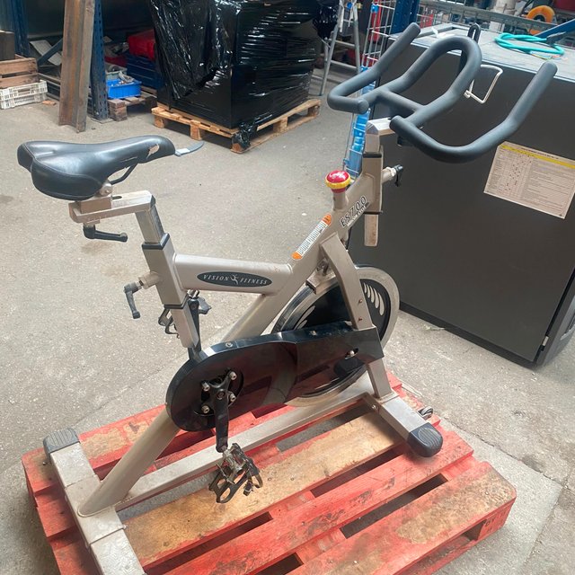 Bicicleta Spinning Vision Fitness ES700