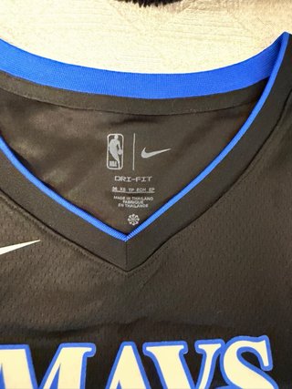 Camiseta Dallas Mavericks Luka Doncic 77