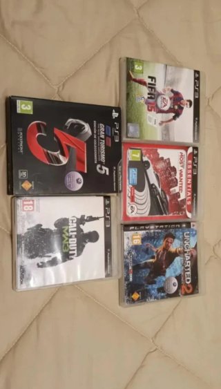 5 Videogiochi PS3: Gran Turismo 5, FIFA 15, Uncharted 2