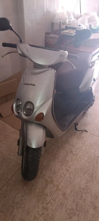Yamaha Neos Plata para arreglar