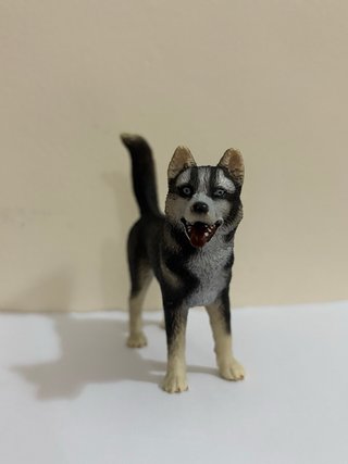 Figura Husky Schleich