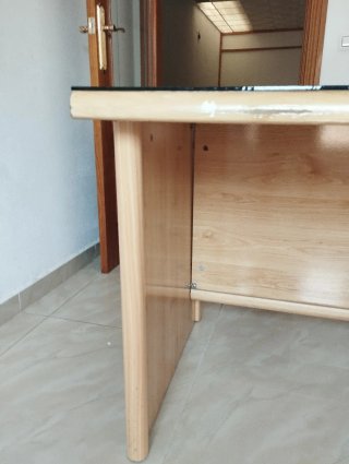 Mesa escritorio con ala y cajonera