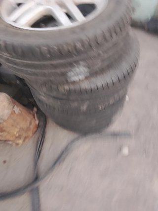 Llantas Ford 4 Tornillos 195/60R15