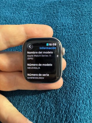 Apple Watch S11 42mm Oro