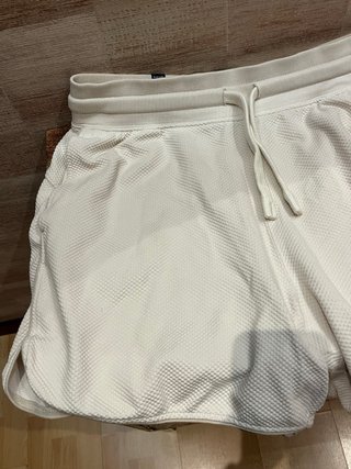 Pantalón corto Puma beige nuevo