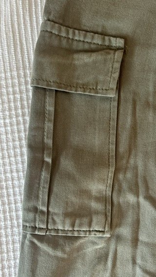 Pantalón cargo verde militar