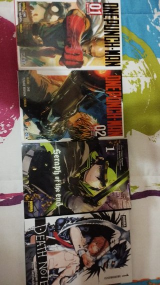 Mangas One punch man, death note