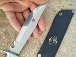 Cuchillo Albacete de cuero y madera