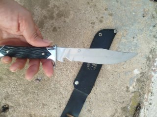 Cuchillo Albacete de cuero y madera