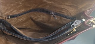Bolso vintage de piel color burdeos