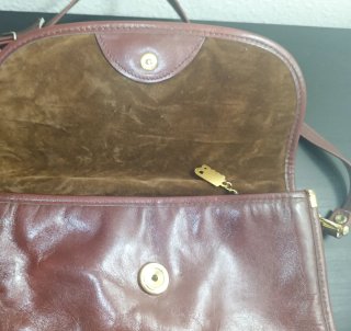 Bolso vintage de piel color burdeos
