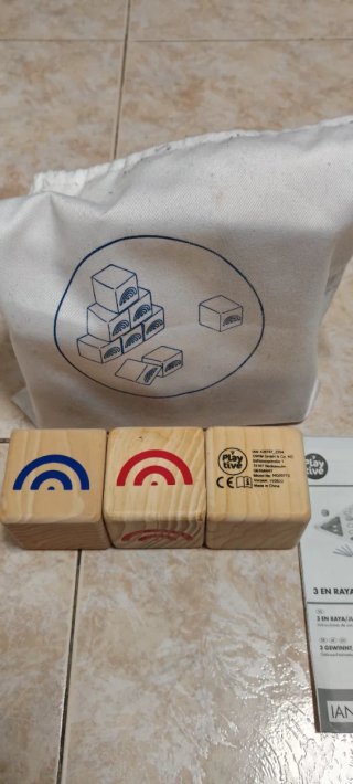Juego de lanzamiento de madera