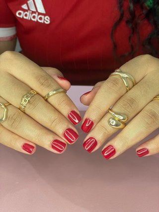 Uñas semipermanentes con técnica de blindaje