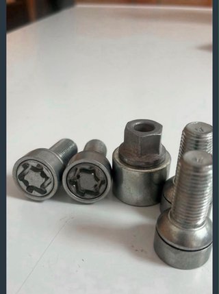 Tornillos antirrobo VW GOLF AUDI SEAT VW T4 T5T6.1