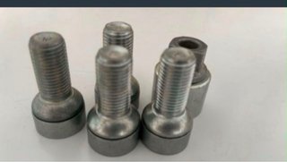 Tornillos antirrobo VW GOLF AUDI SEAT VW T4 T5T6.1