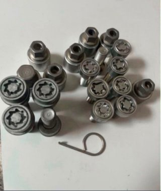 Tornillos antirrobo VW GOLF AUDI SEAT VW T4 T5T6.1