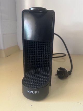 Cafetera Nespresso Krups Negra