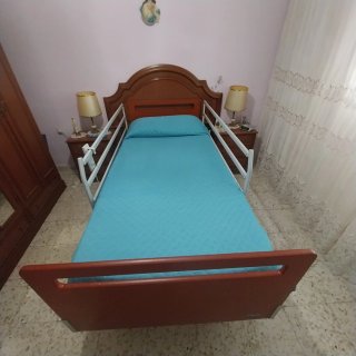 Cama articulada eléctrica Invacare 90x190