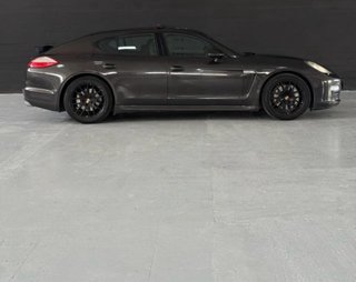 Porsche Panamera 2012