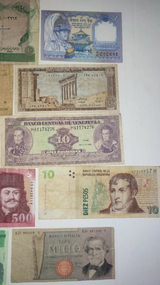 Lote de Billetes Internacionales