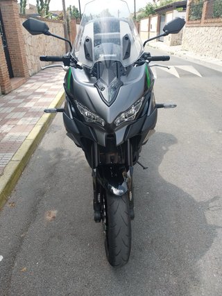 Kawasaki Versys 1000 2023 Negra/Verde
