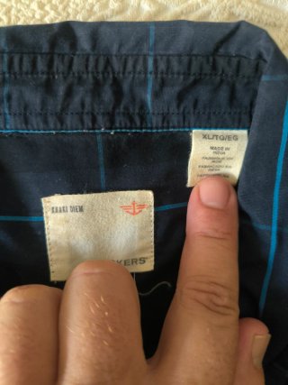 Camisa Dockers Negra Rayas Azules Talla xl.