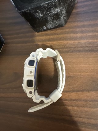 Reloj G-Shock GA-100B-7A blanco