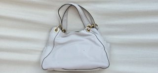 Bolso Michael Kors de muy fina piel color crudo