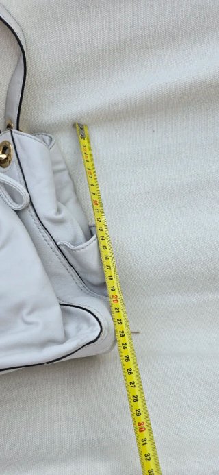 Bolso Michael Kors de muy fina piel color crudo