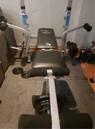 Gimnasio completo con pesas – Todo incluido