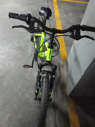 Bicicleta niño 24 Rockrider casi nueva