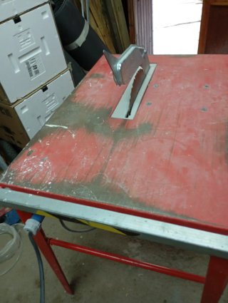 Mesa de corte para madera trabaja a 220v