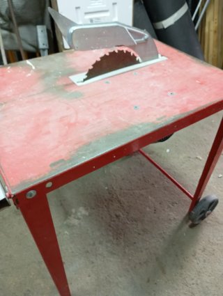 Mesa de corte para madera trabaja a 220v