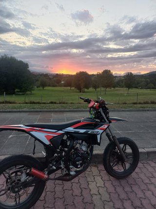 Beta 49cc Supermoto Moto