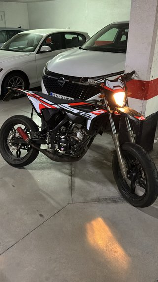 Beta 49cc Supermoto Moto