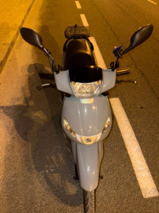 Peugeot Tweet 49cc Gris