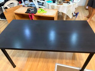 Mesa de comedor IKEA negra (negociable)