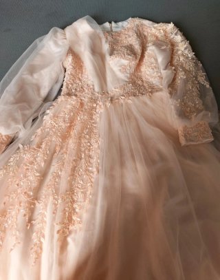 Vestido de fiesta largo rosa empolvado